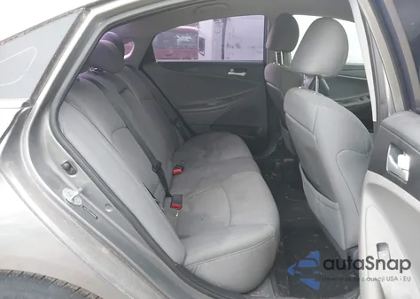 2013 Hyundai Sonata Gls z USA, uszkodzony, nr VIN 5NPEB4AC2DH800906